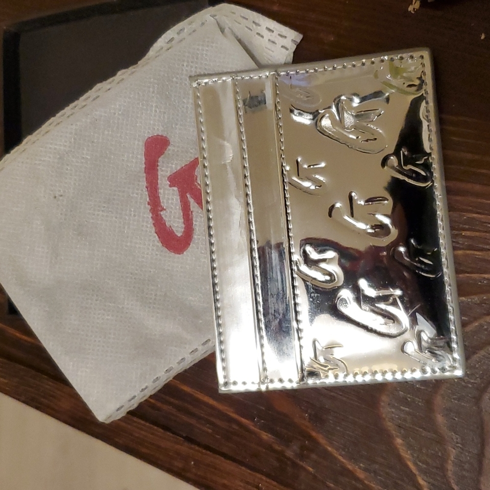 Glamaholic Silver Metallic Card Case